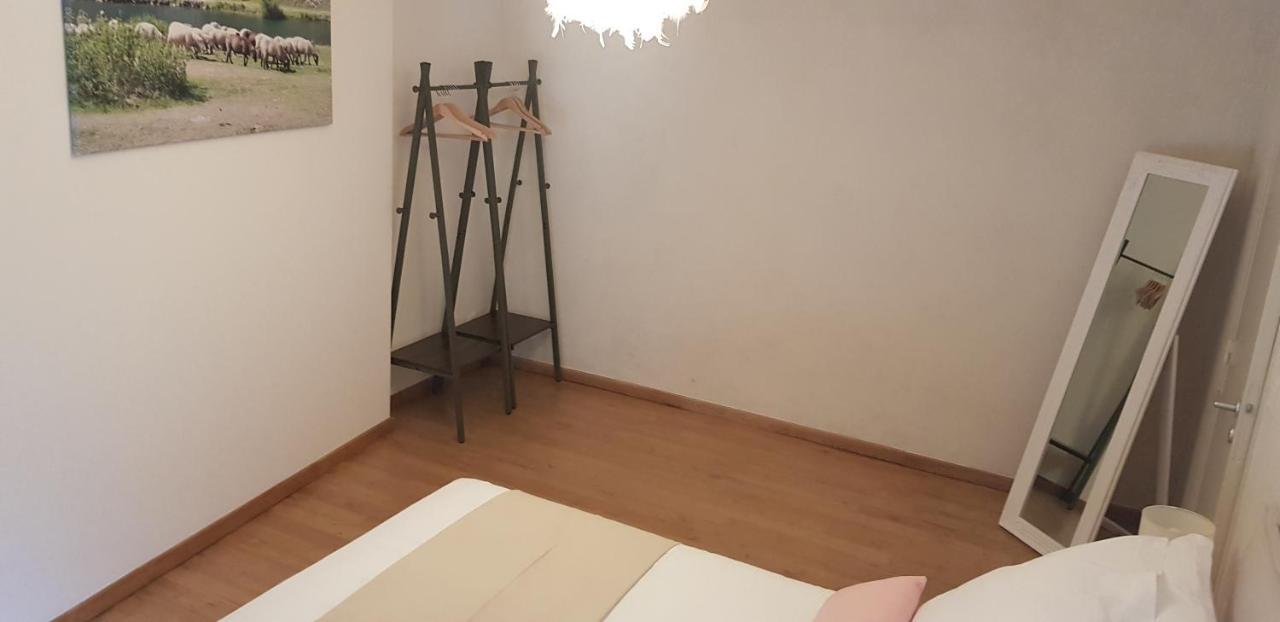 La Cour Saint Louis Bed & Breakfast Castelnau-Montratier Bagian luar foto