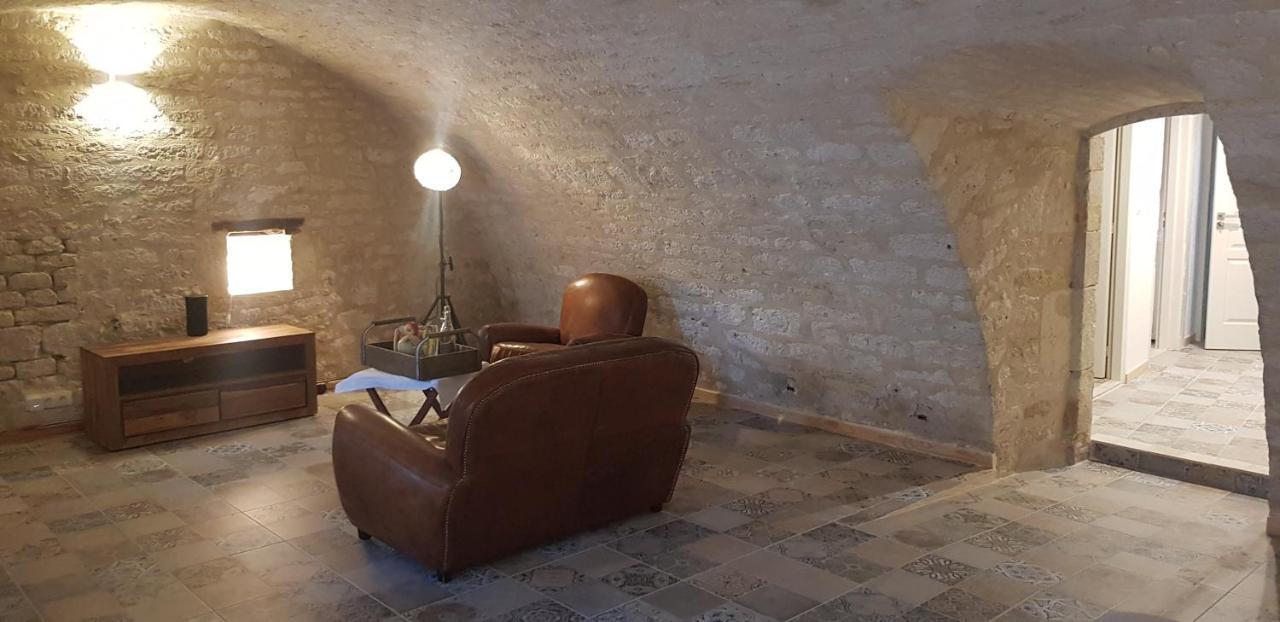 La Cour Saint Louis Bed & Breakfast Castelnau-Montratier Bagian luar foto