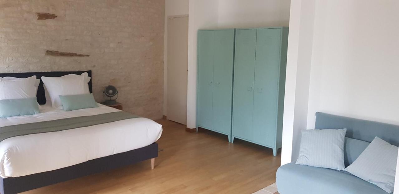 La Cour Saint Louis Bed & Breakfast Castelnau-Montratier Bagian luar foto