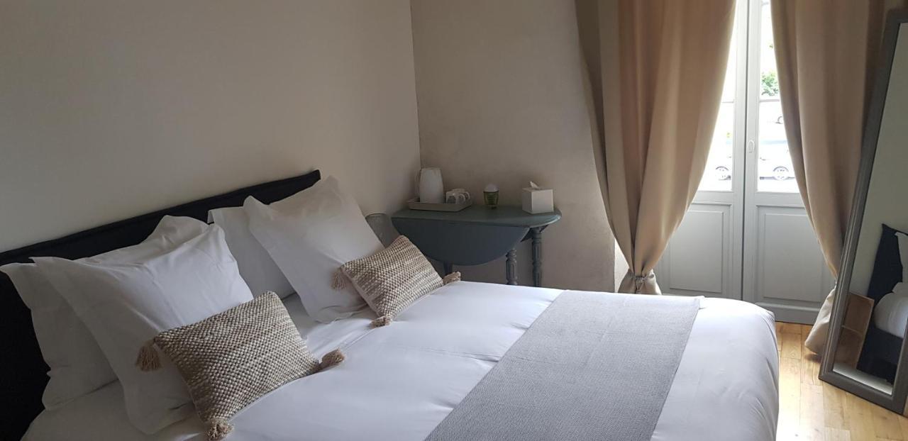 La Cour Saint Louis Bed & Breakfast Castelnau-Montratier Bagian luar foto