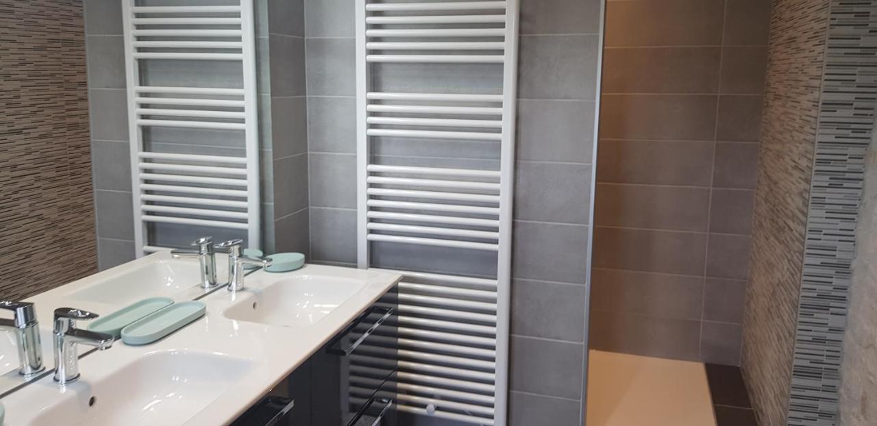 La Cour Saint Louis Bed & Breakfast Castelnau-Montratier Bagian luar foto